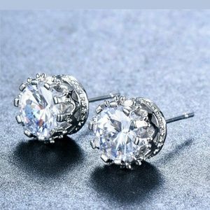 5mm 👑 round 3D stud earrings